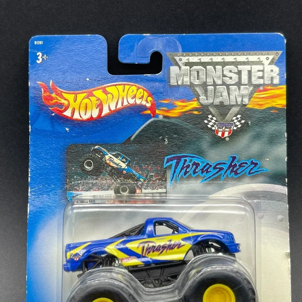 Hot Wheels Monster Jam Monster Truck Thrasher Pickup 4x4 Blue Diecast 1/64 Scale